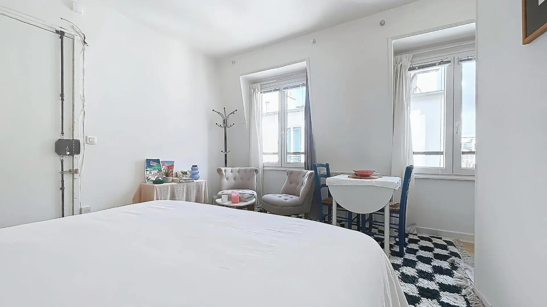 Cozy In The Heart Of Oberkampf Apartment